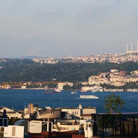 Briva * Κωνσταντινούπολη